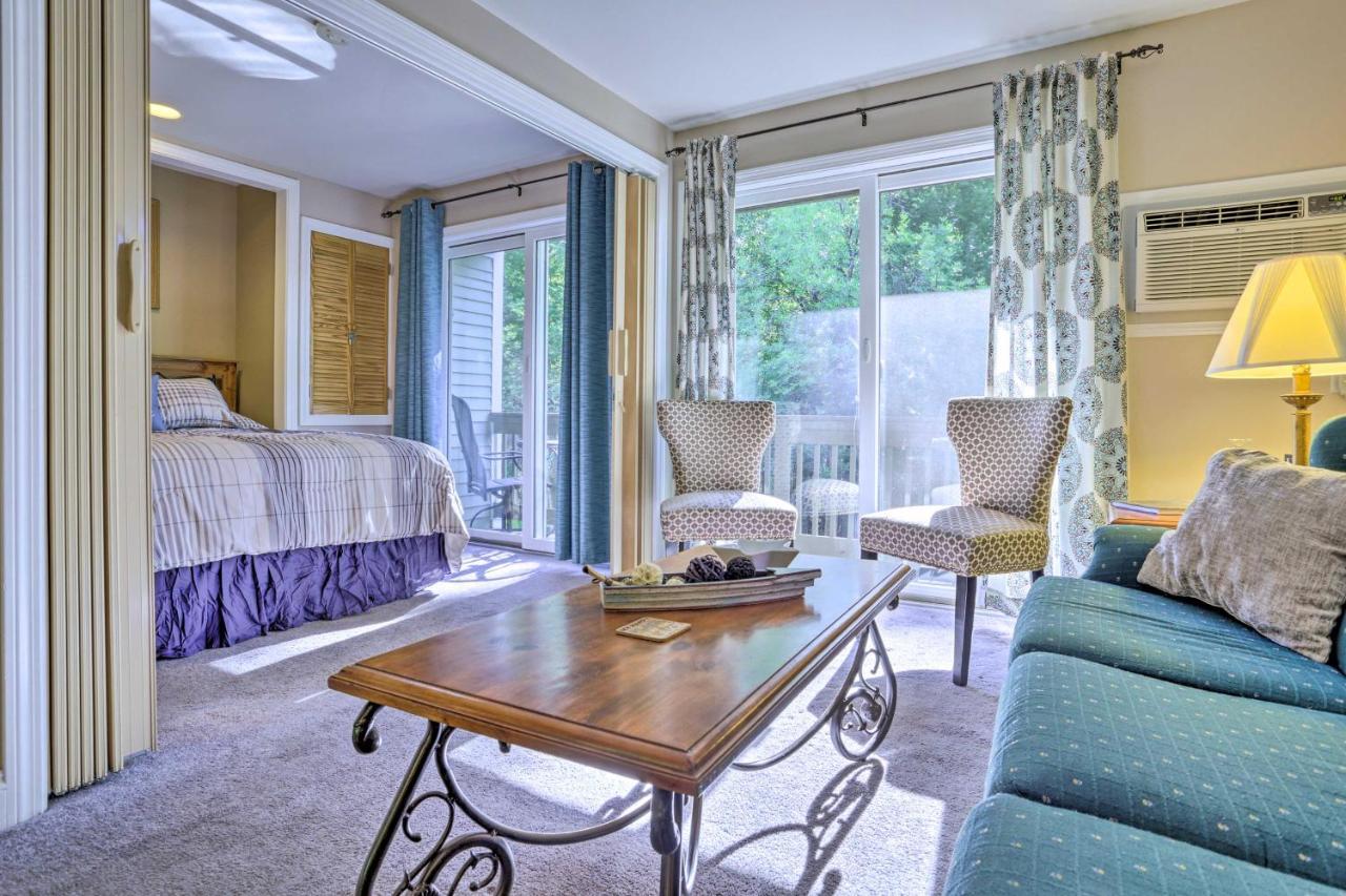 Lake Getaway Walk Across Street To Private Beach! Gilford Esterno foto